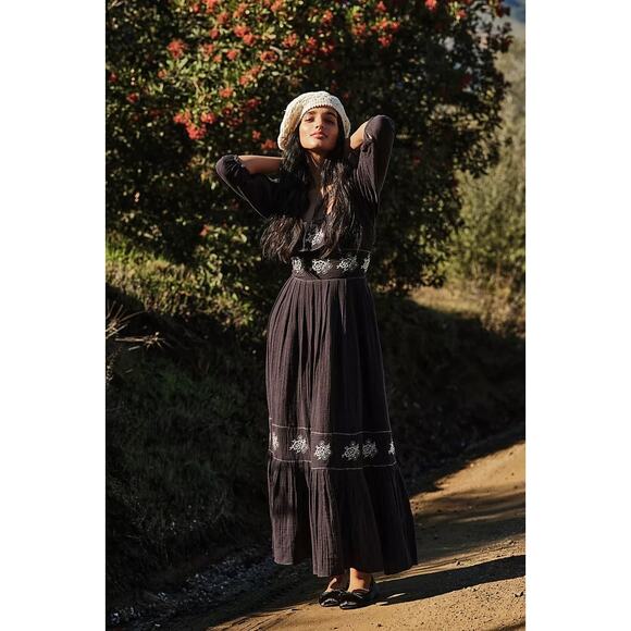 New Free People Lovers Lane Maxi Dress $168  X-SMALL Embroidered Black Floral - Picture 4 of 8